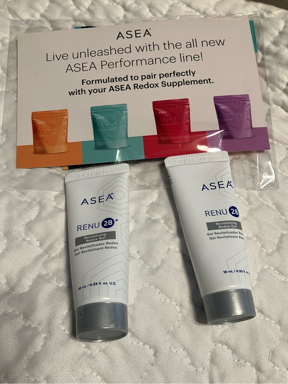 ASEA Performance Powder Sticks & ASEA RENU28 Gel .33 fl oz Travel samples  5/27